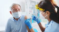 Top 5 Lifesaving Vaccines for Older Adults