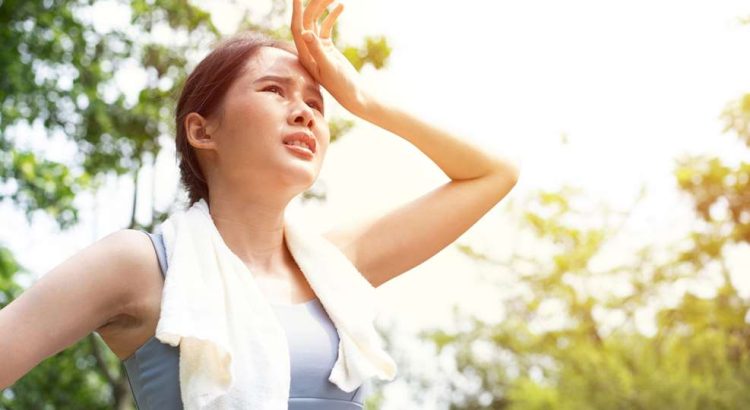What Doctors Want You to Know About Summer Heat Stroke in 2025